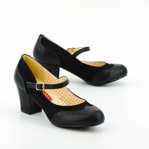 Mary Jane Shoes in Black - Regina Classic by BAIT Footwear